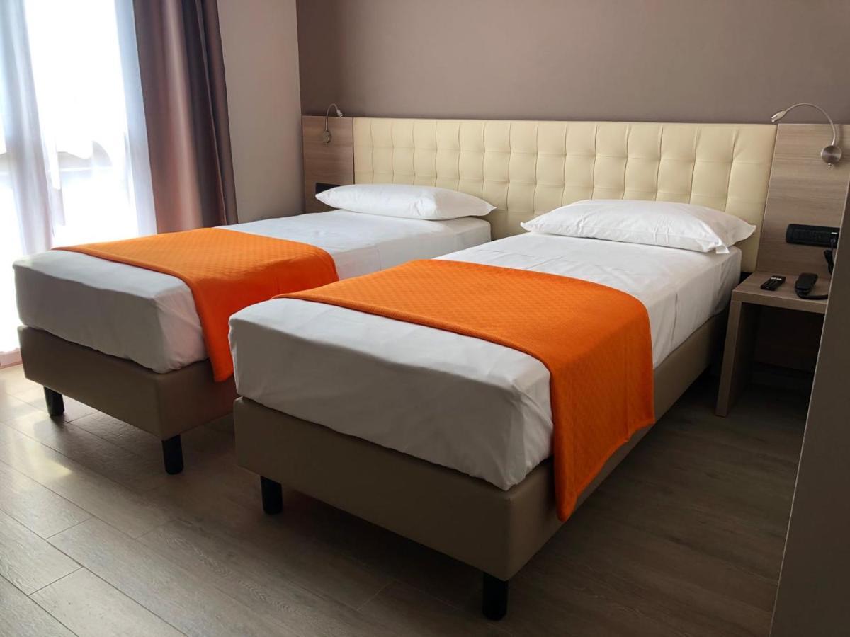 Hotel Folen Milano Ngoại thất bức ảnh